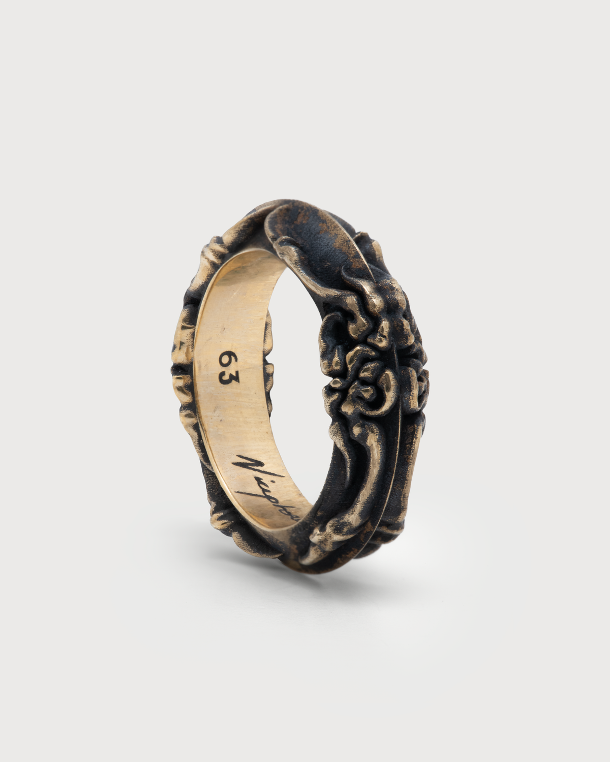 BLADE RING